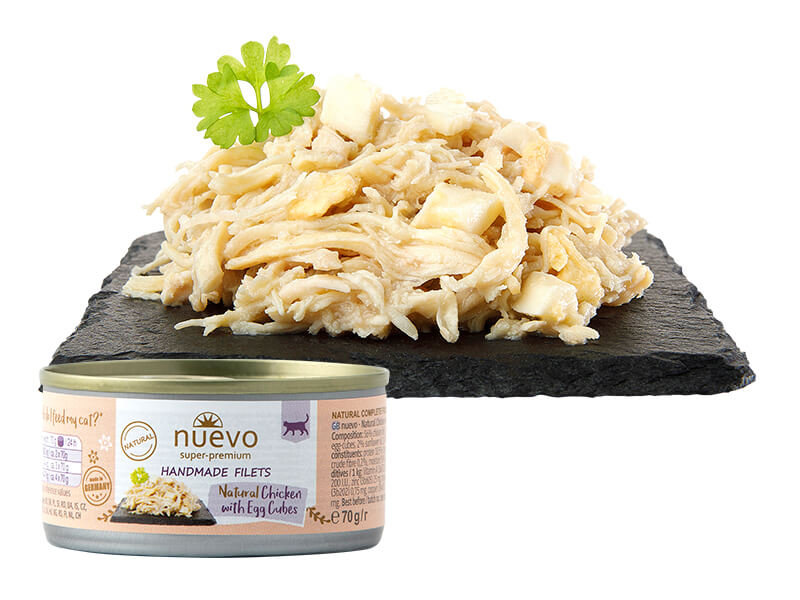Nuevo Super Premium kurczak z jajkiem kawałki 70 g × 12