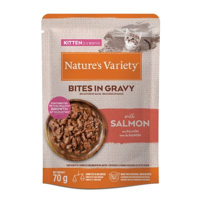 Nature's Variety Kitten Bites łosoś w sosie kitten 70 g × 28