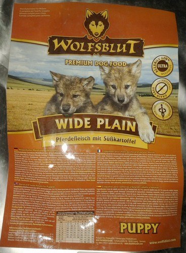 Wolfsblut Wide Plain konina z batatem puppy 2 kg
